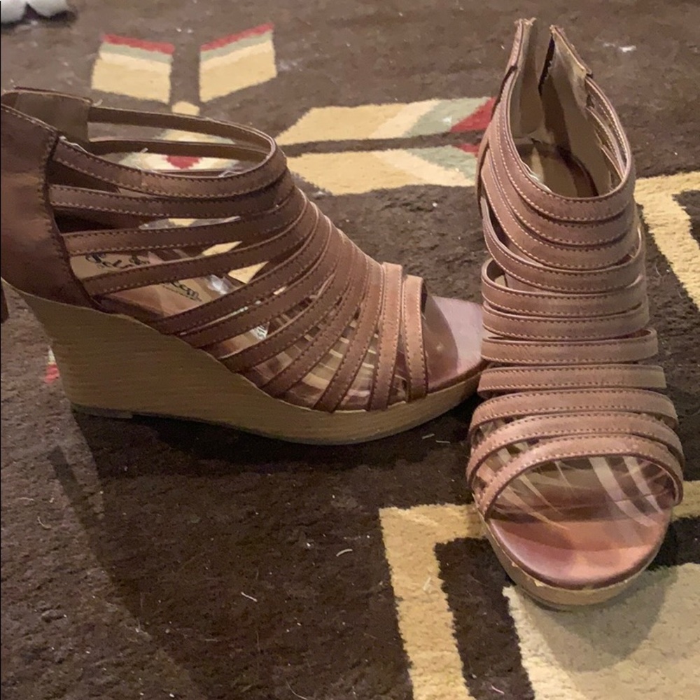 Comfortable wedges